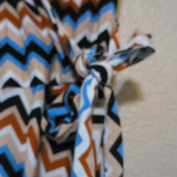 Multi-Colored Chevron Print Sleeveless Tie Waist Dress SZ 1X by Lascana Venus - Picture 5 of 8